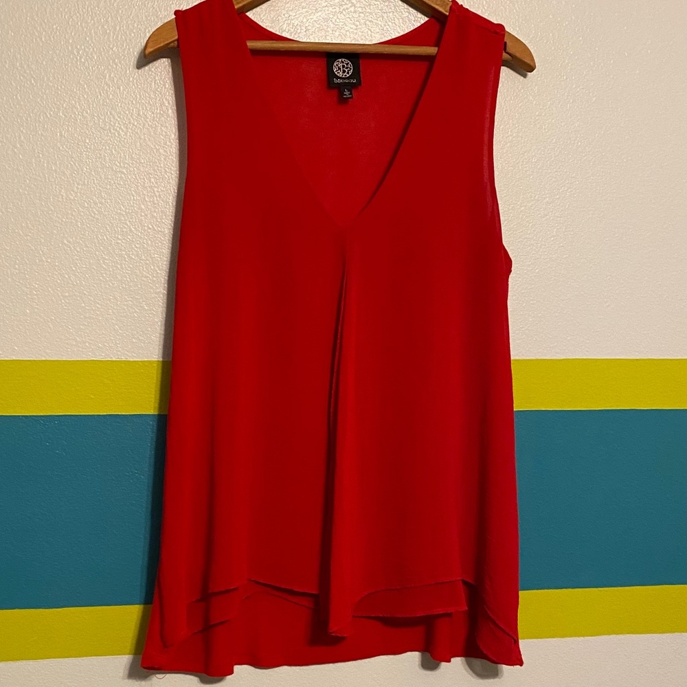 Red V-Neck Sleeveless Top